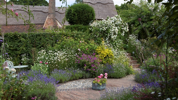 Английски вила градина дизайн