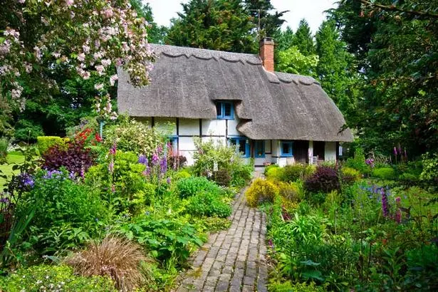 Създаване на английска градина einen-englischen-cottage-garten-anlegen-30_5-14