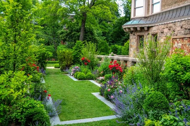 Как да създадете английска градина so-erstellen-sie-einen-englischen-garten-66_13-6